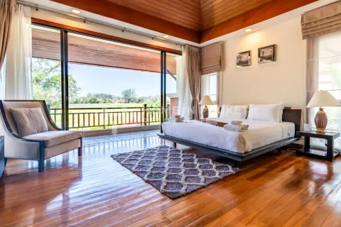 Casa de 4 dormitorios en Phuket, Tailandia № 146657 - foto 14