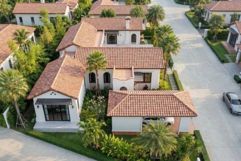 Villa in Hua Hin, Thailand 3 Schlafzimmer № 222617 - Foto 8