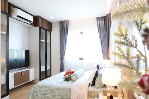 Chalet de 3 dormitorios en Pattaya, Tailandia № 203486 - foto 14