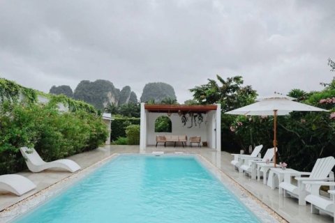 Chalet de 4 dormitorios en Krabi, Tailandia № 134637 - foto 3