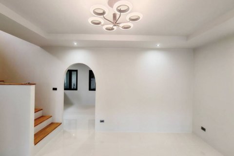 Adosado de 3 dormitorios en Phuket, Tailandia № 134638 - foto 4
