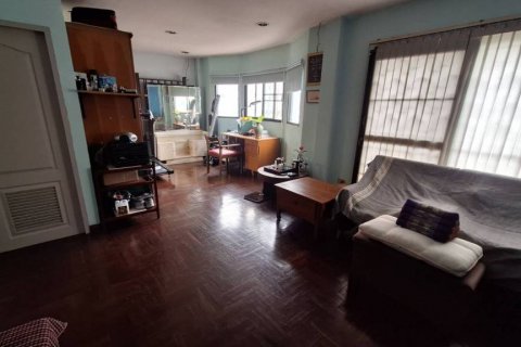 Casa de 5 dormitorios en Chatuchak, Bangkok, Tailandia № 134635 - foto 2