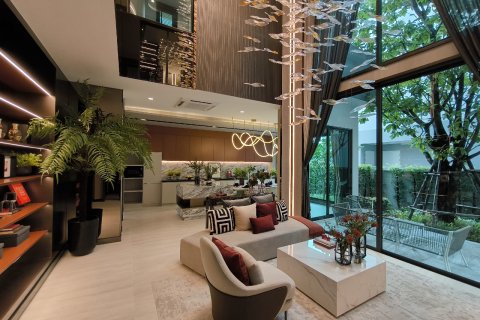 Chalet de 3 dormitorios en Lat Phrao, Bangkok, Tailandia № 165419 - foto 22