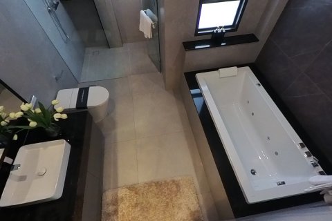 Chalet de 3 dormitorios en Lat Phrao, Bangkok, Tailandia № 165419 - foto 14