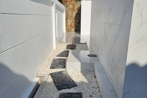 Casa de 3 dormitorios en Bang Lamung, Tailandia № 157374 - foto 10