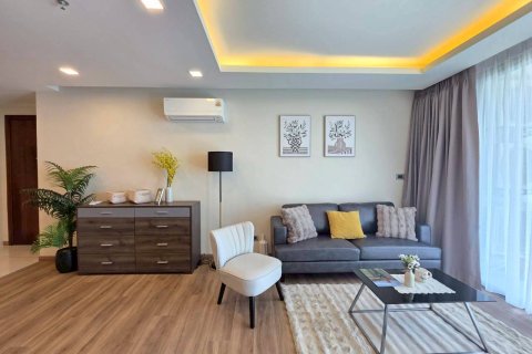 Condominio de 2 dormitorios en Pattaya, Tailandia № 157371 - foto 6