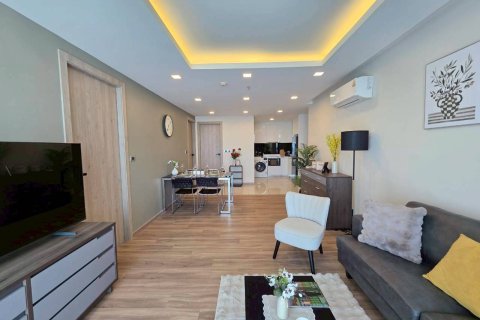 Condominio de 2 dormitorios en Pattaya, Tailandia № 157371 - foto 8