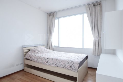 Condominio de 2 dormitorios en Bangkok, Tailandia № 184287 - foto 4