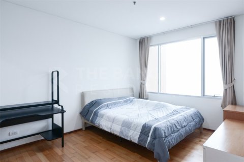 Condominio de 2 dormitorios en Bangkok, Tailandia № 184287