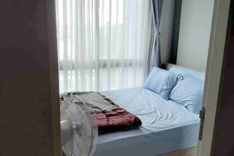 Condominio de 1 dormitorio en Phaya Thai, Bangkok, Tailandia № 208742 - foto 3