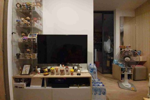 Condominio de 1 dormitorio en Bangkok, Tailandia № 208745 - foto 9