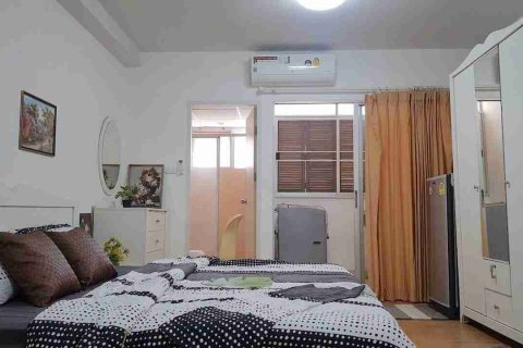 Condominio de 1 dormitorio en Bangkok, Tailandia № 208744 - foto 5