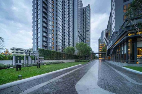 Condominio de 1 dormitorio en Phaya Thai, Bangkok, Tailandia № 208741 - foto 3