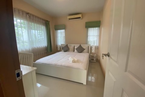 Villa in Chiang Mai, Thailand 4 bedrooms № 155398 - photo 11