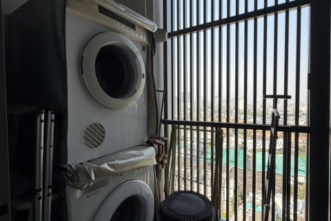 Condominio de 2 dormitorios en Bangkok, Tailandia № 155400 - foto 11