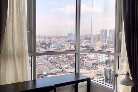 Condominio de 2 dormitorios en Din Daeng, Bangkok, Tailandia № 47997 - foto 7