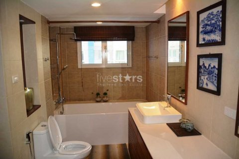 Condominio de 4 dormitorios en Bangkok, Tailandia № 66948 - foto 8