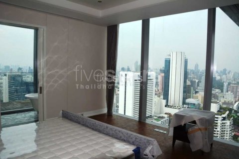 Condo à Bangkok, Thaïlande, 3 chambres  № 66954 - photo 4