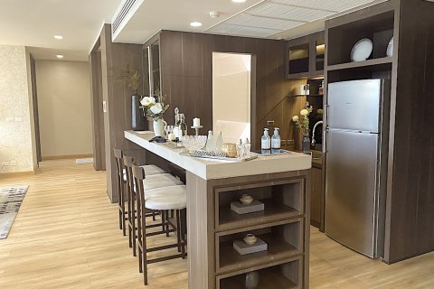 Condominio de 3 dormitorios en Bangkok, Tailandia № 66952 - foto 6