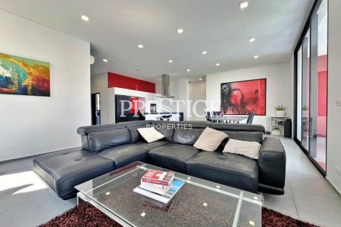 House in Pattaya, Thailand 3 bedrooms № 198232 - photo 3