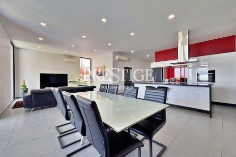 House in Pattaya, Thailand 3 bedrooms № 198232 - photo 4