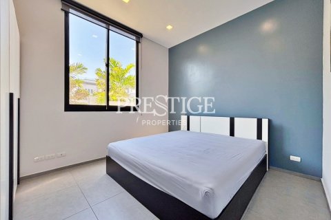 House in Pattaya, Thailand 3 bedrooms № 198232 - photo 15