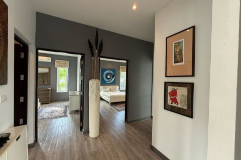 Chalet de 3 dormitorios en Hua Hin, Tailandia № 148502 - foto 8