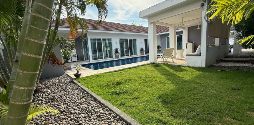 Chalet de 3 dormitorios en Hua Hin, Tailandia № 148502
