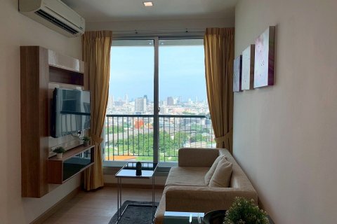 Estudio en el condominio en Sathon, Bangkok, Tailandia № 139024 - foto 3