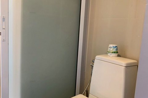 Estudio en el condominio en Sathon, Bangkok, Tailandia № 139024 - foto 10