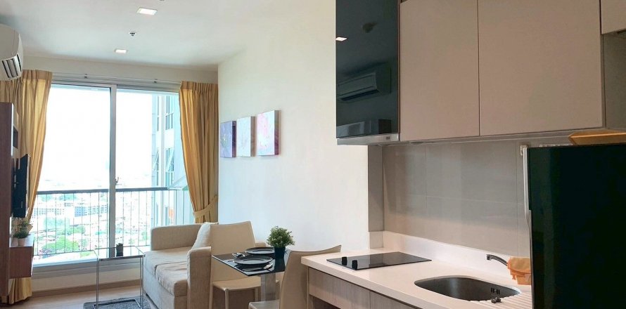 Estudio en el condominio en Sathon, Bangkok, Tailandia № 139024