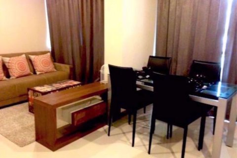 Condo à Watthana, Bangkok, Thaïlande, 2 chambres  № 47885