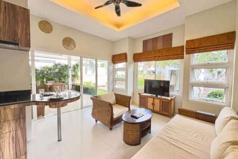 Villa in Pattaya, Thailand 2 Schlafzimmer № 160125 - Foto 4