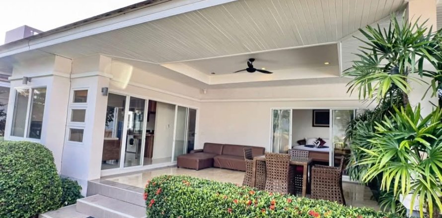 Villa in Pattaya, Thailand 2 Schlafzimmer № 160125