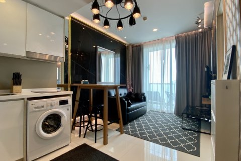 Apartment in Pattaya, Thailand 2 rooms № 160122
