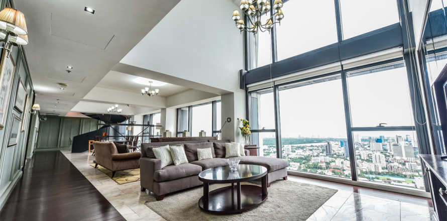 Condo in Bangkok, Thailand, 4 bedrooms № 190131