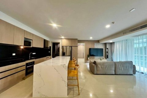 Condominio de 4 dormitorios en Pattaya, Tailandia № 146876 - foto 5