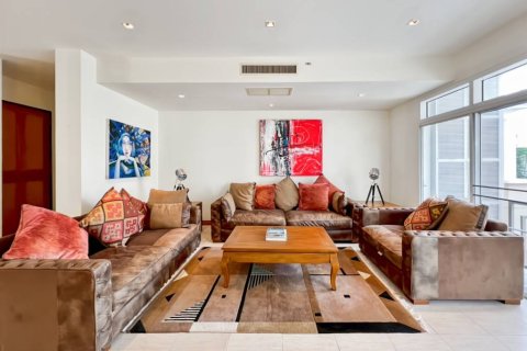 Condominio de 2 dormitorios en Cha-am, Tailandia № 146880 - foto 4