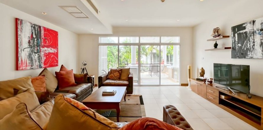 Condominio de 2 dormitorios en Cha-am, Tailandia № 146880