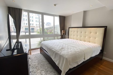 Condominio de 2 dormitorios en Watthana, Bangkok, Tailandia № 200968 - foto 3