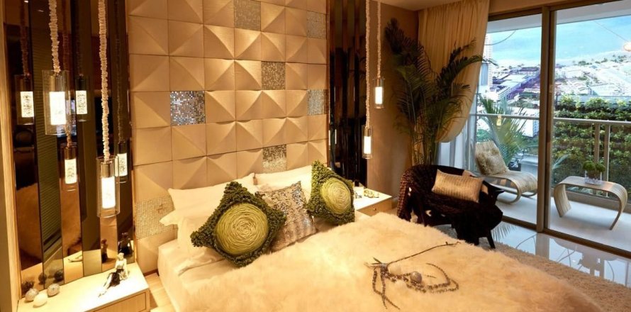 Studio in the Condo in Pattaya, Thailand  № 172132