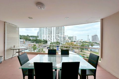 Condo in Pattaya, Thailand, 3 bedrooms  № 197881 - photo 29