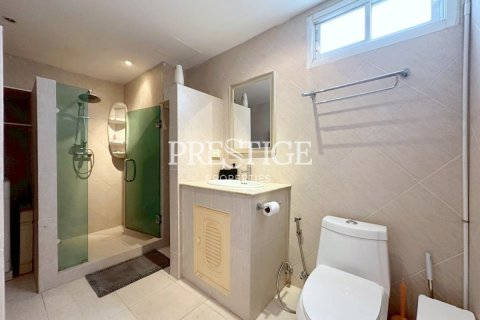 Condo in Pattaya, Thailand, 3 bedrooms  № 197881 - photo 27