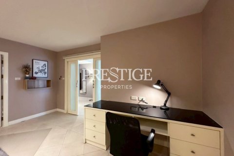 Condo in Pattaya, Thailand, 3 bedrooms  № 197881 - photo 15