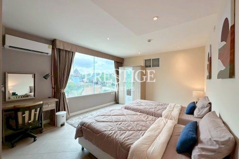 Condo in Pattaya, Thailand, 3 bedrooms  № 197881 - photo 23