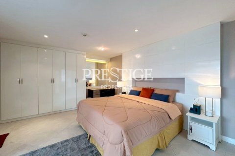 Condo in Pattaya, Thailand, 3 bedrooms  № 197881 - photo 18