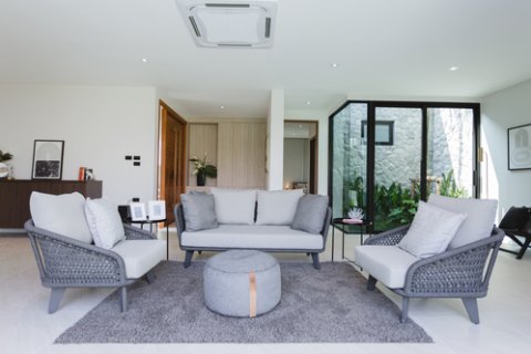 Chalet de 3 dormitorios en Pattaya, Tailandia № 150972 - foto 10