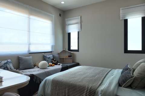 Chalet de 4 dormitorios en Pattaya, Tailandia № 150970 - foto 17