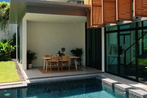 Chalet de 3 dormitorios en Pattaya, Tailandia № 150974 - foto 4