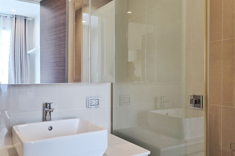 Condominio de 1 dormitorio en Bangkok, Tailandia № 184806 - foto 6